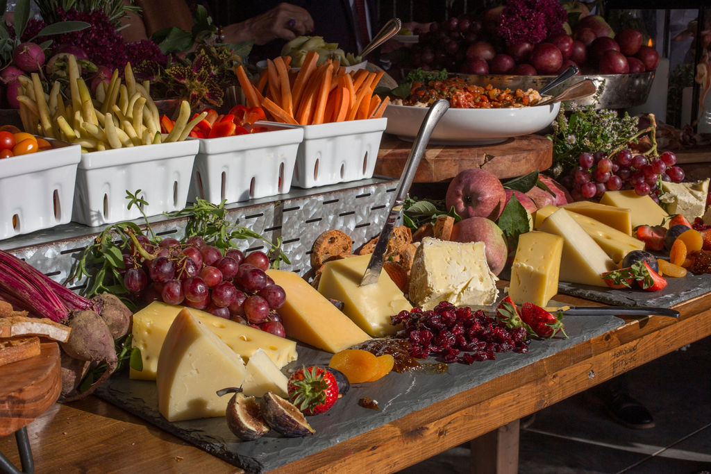 Harvest table at Nostrano Vineyard