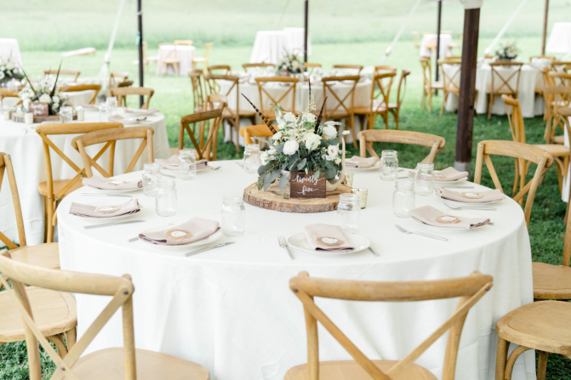 neutral wedding table decor for country wedding