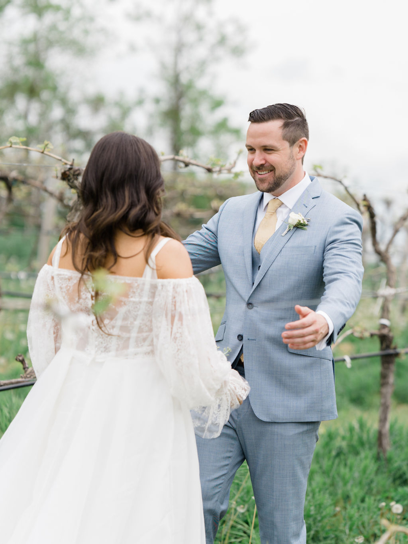 first look wedding photos at Nostrano Vineyards