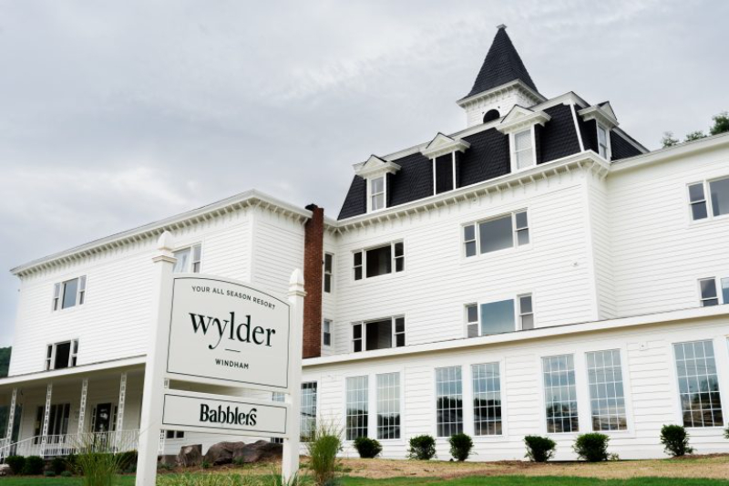 Wylder Hotel wedding venue in Catskills