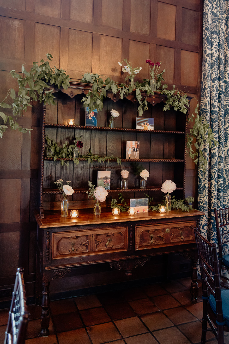 simple and classy wedding reception
