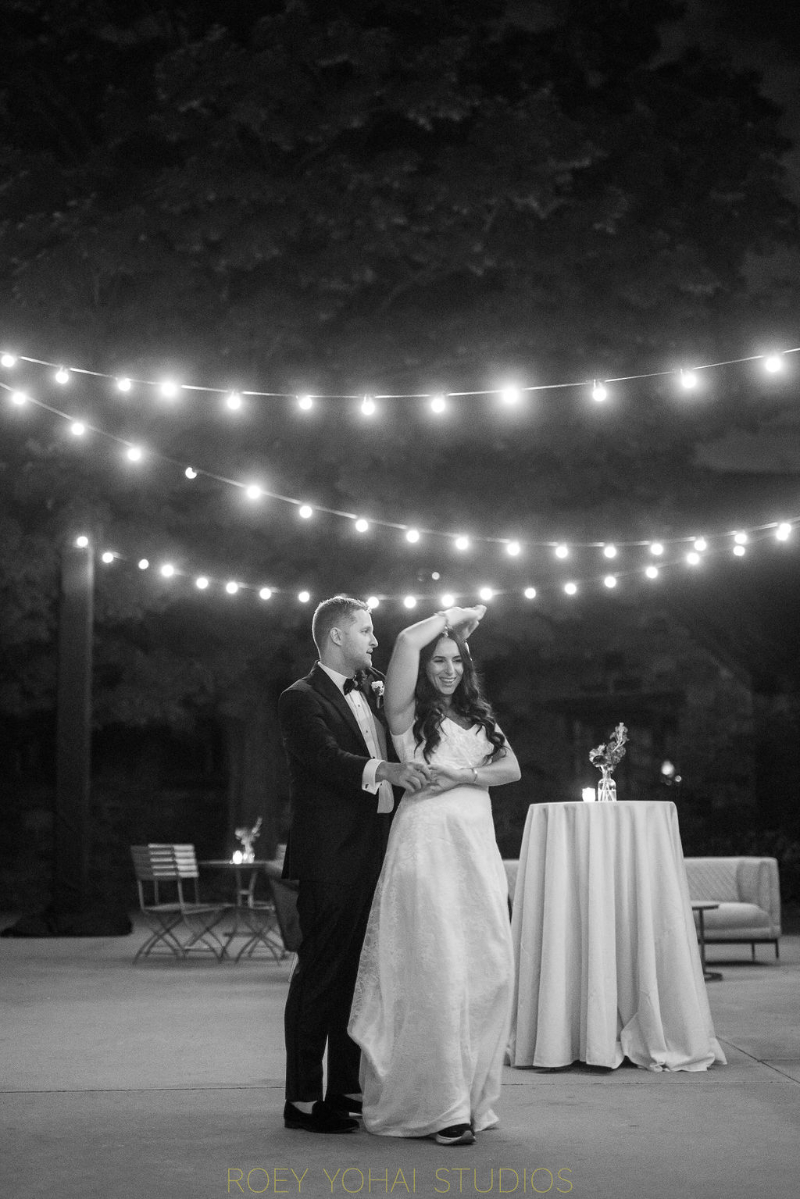 black and white wedding photos