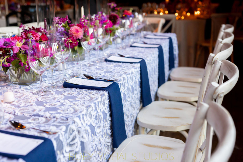 bright summer wedding colors for indoor wedding reception
