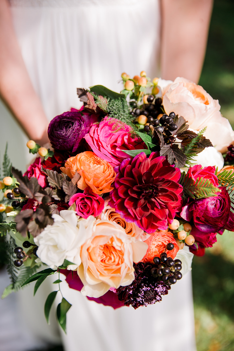 bright summer wedding bouquet