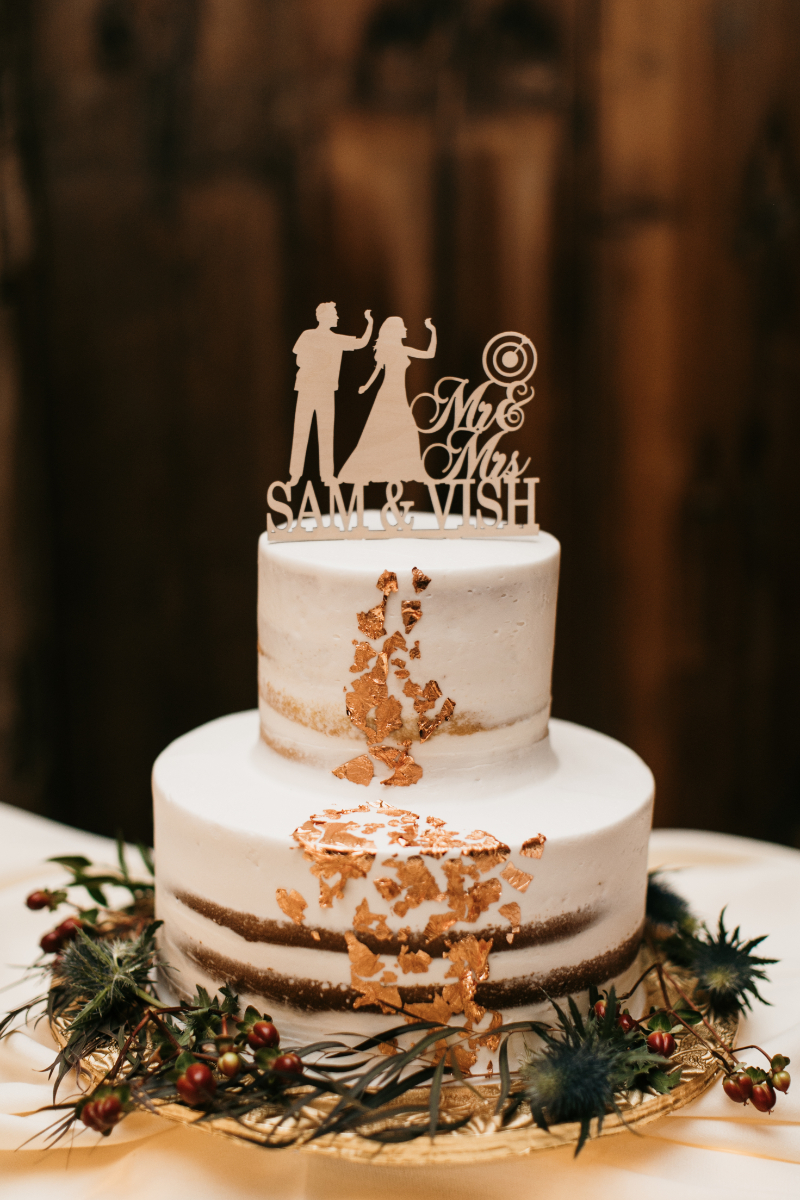 two tier wedding cake