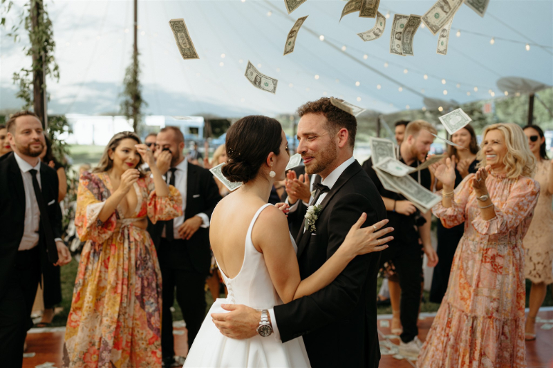 bride and groom money dance