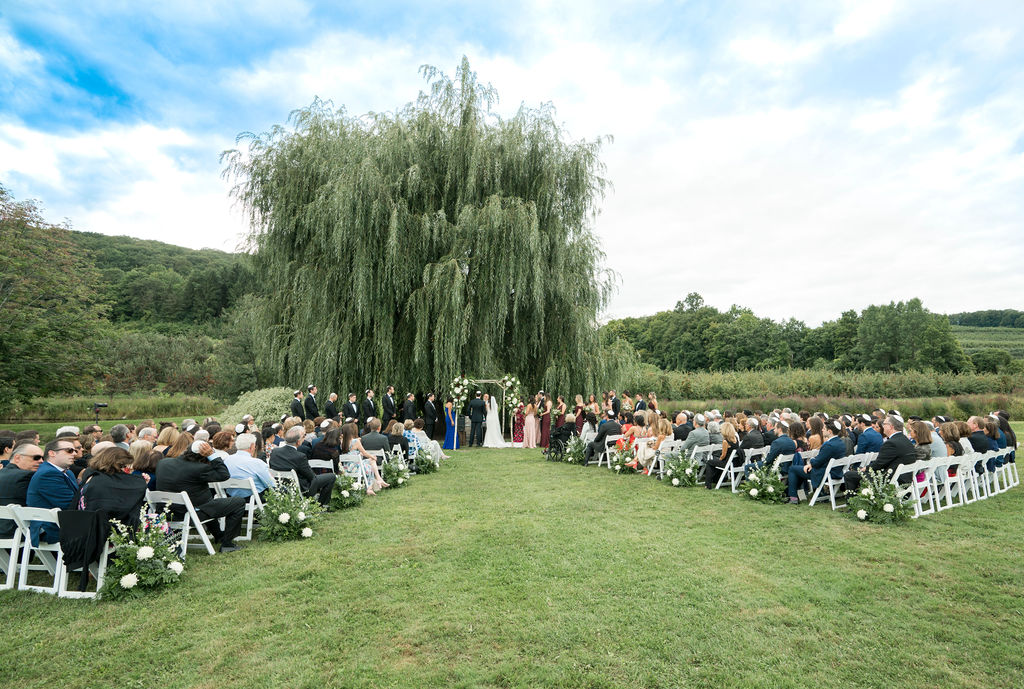 wedding ceremony at Nostrano Vineyards