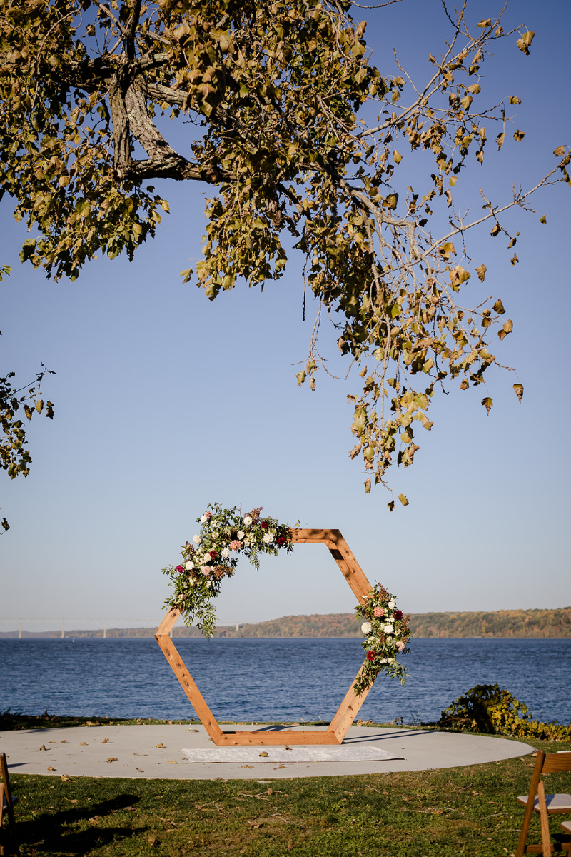 hutton brickyards wedding venue arch