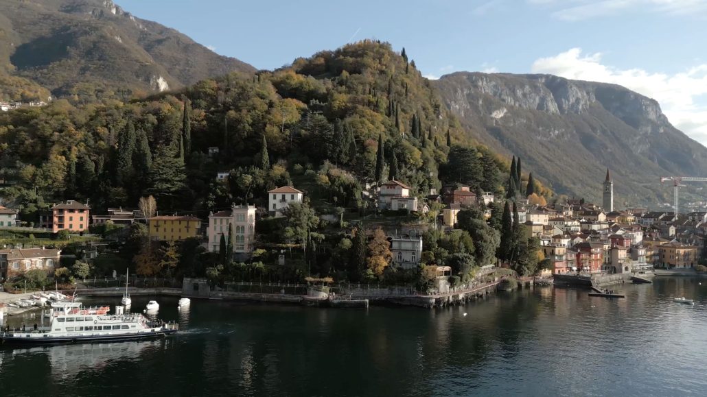 Image of a stunning coast in Italy, ideal for a destination wedding