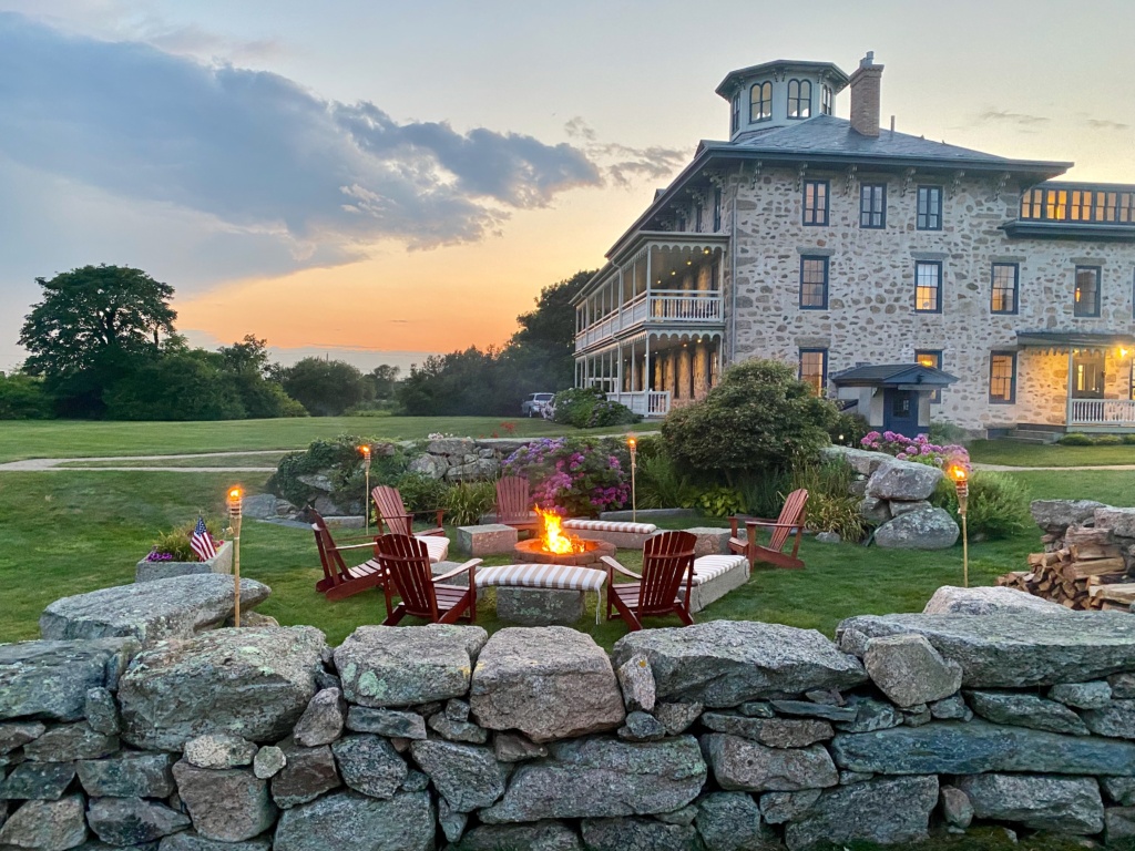 stonehouse inn