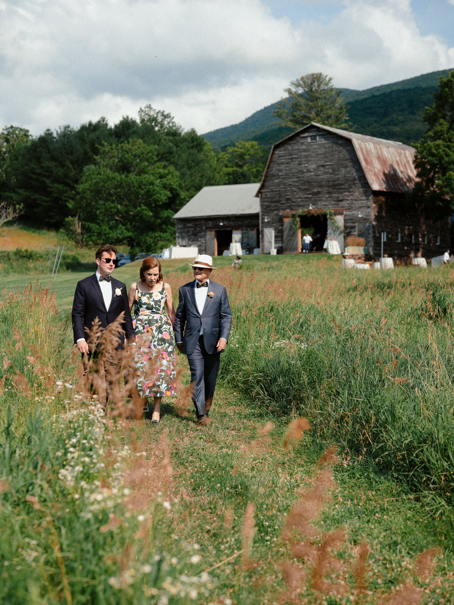 ceremony processional for barn wedding