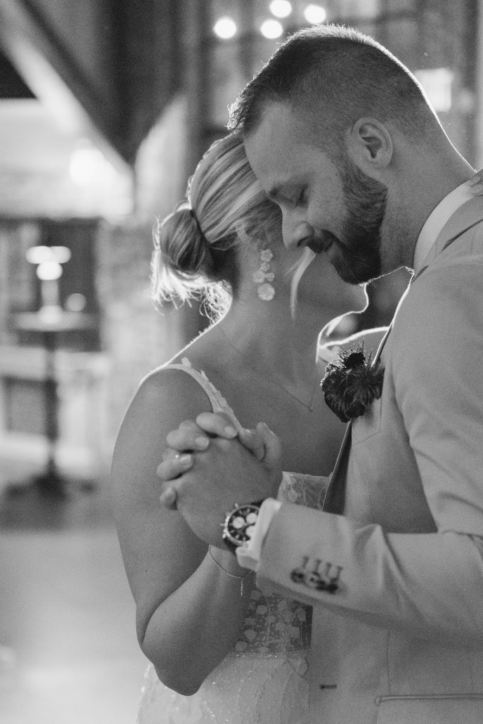 groom floral pocket square - 2025 wedding trends