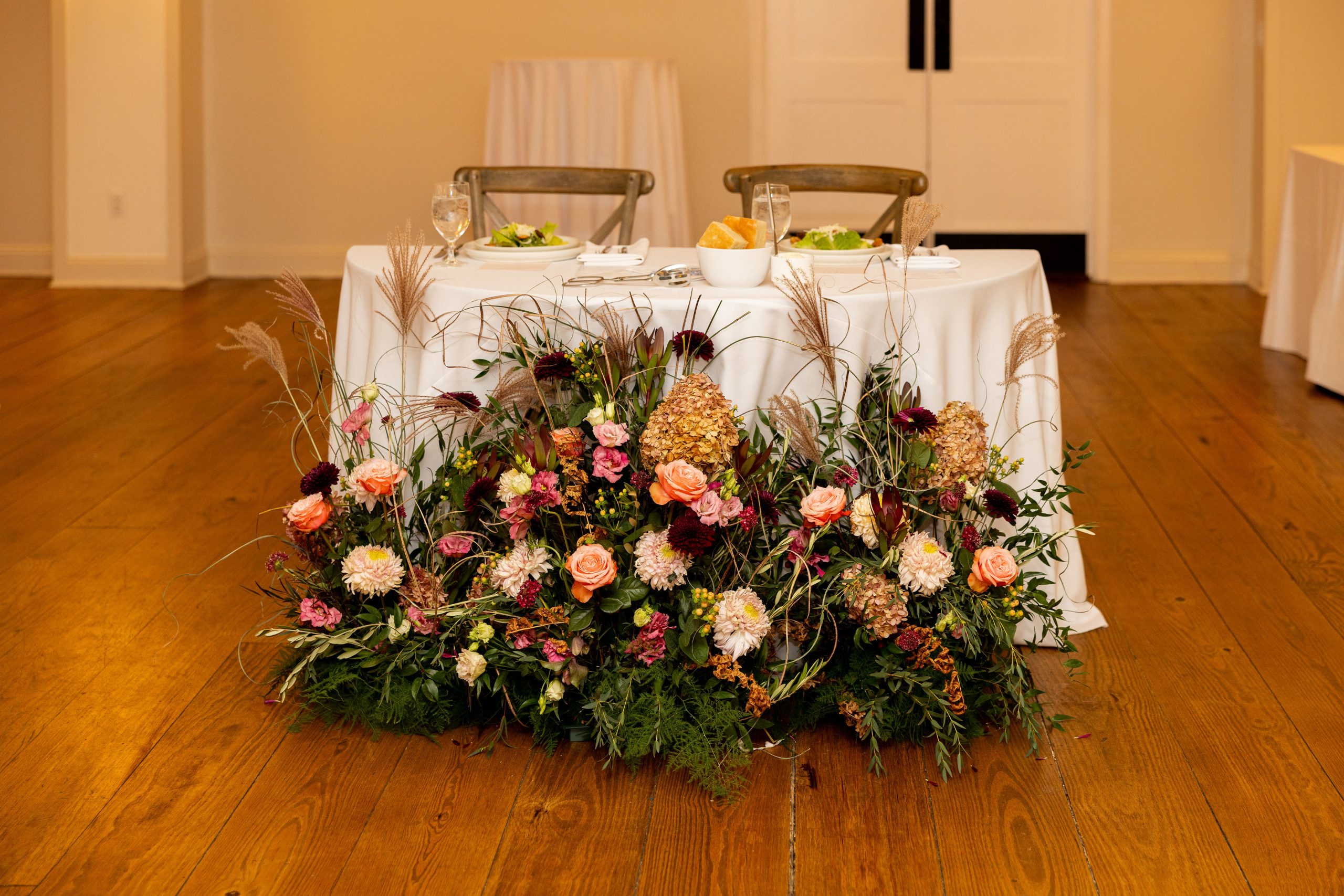 rustic sweetheart table at Catskills wylder windham wedding
