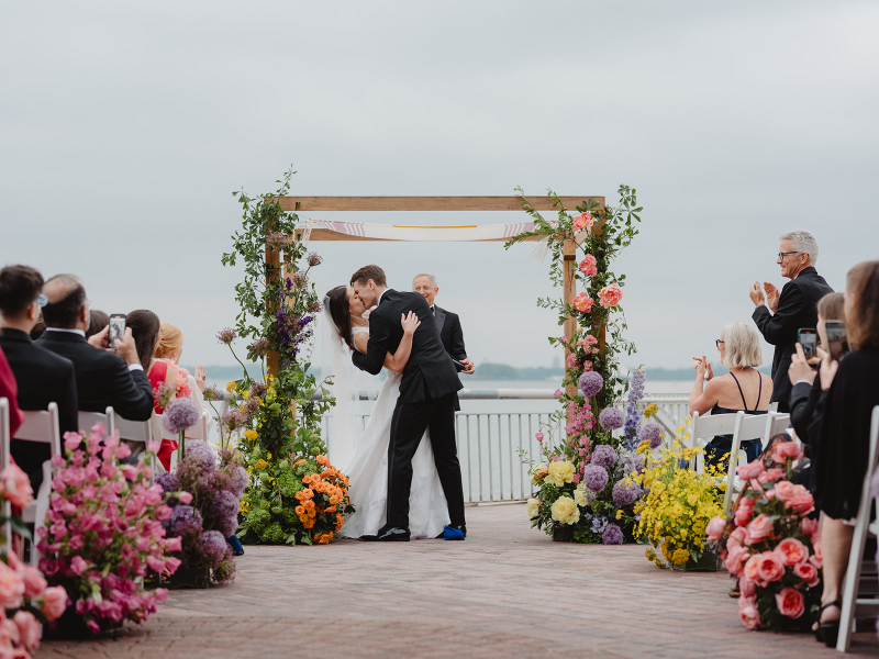 2026 wedding trends popping up at a gorgeous outdoor wedding ceremony in New England