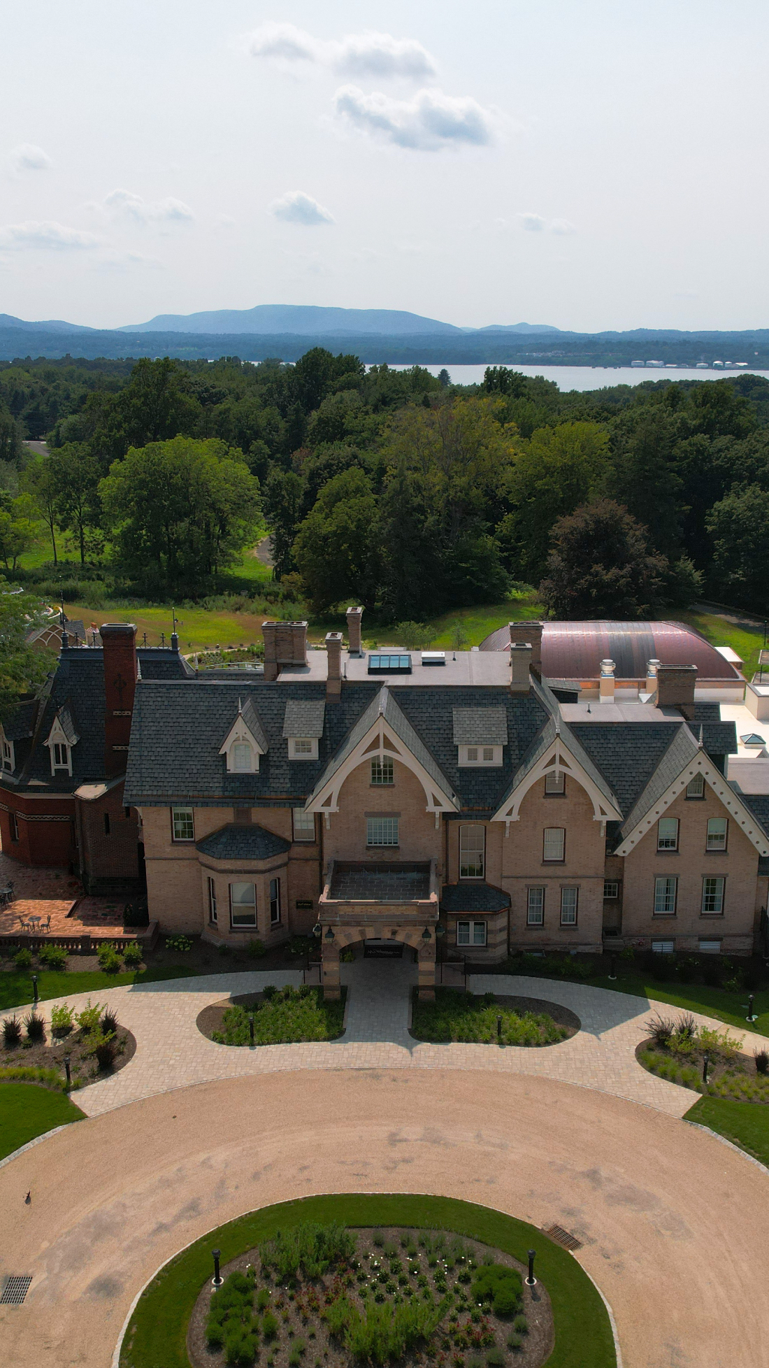 Aerial view of Mirbeau Beacon, a Beacon NY wedding venue surrounded by Hudson Valley scenery